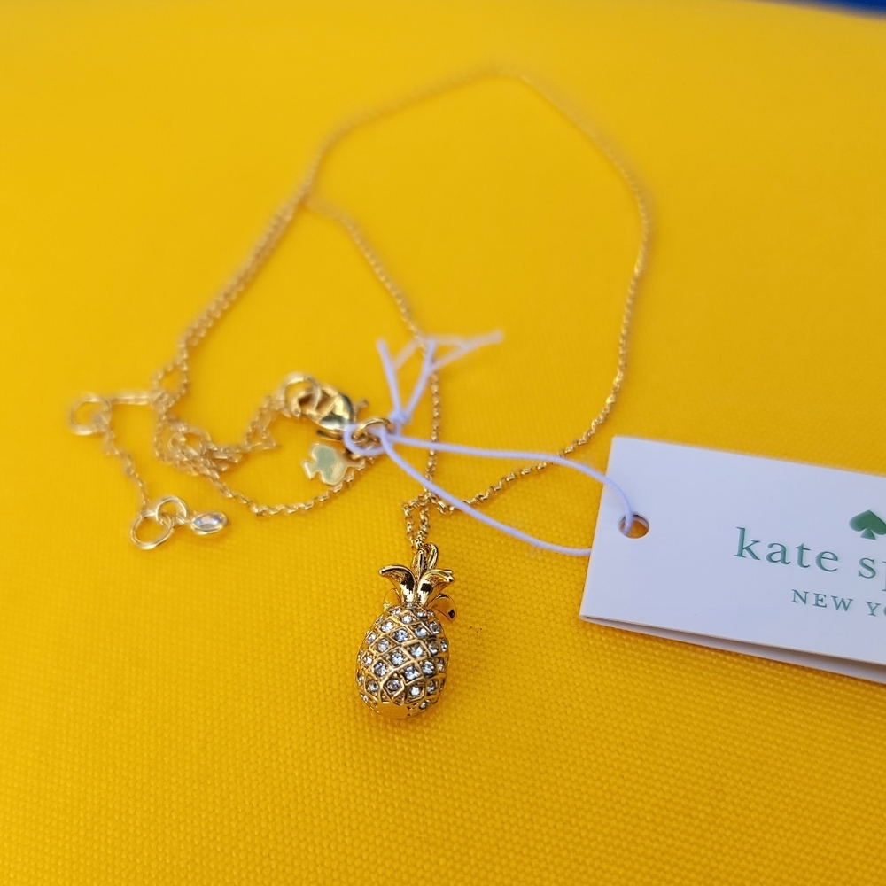 RELISTED - Picture 9 of 13